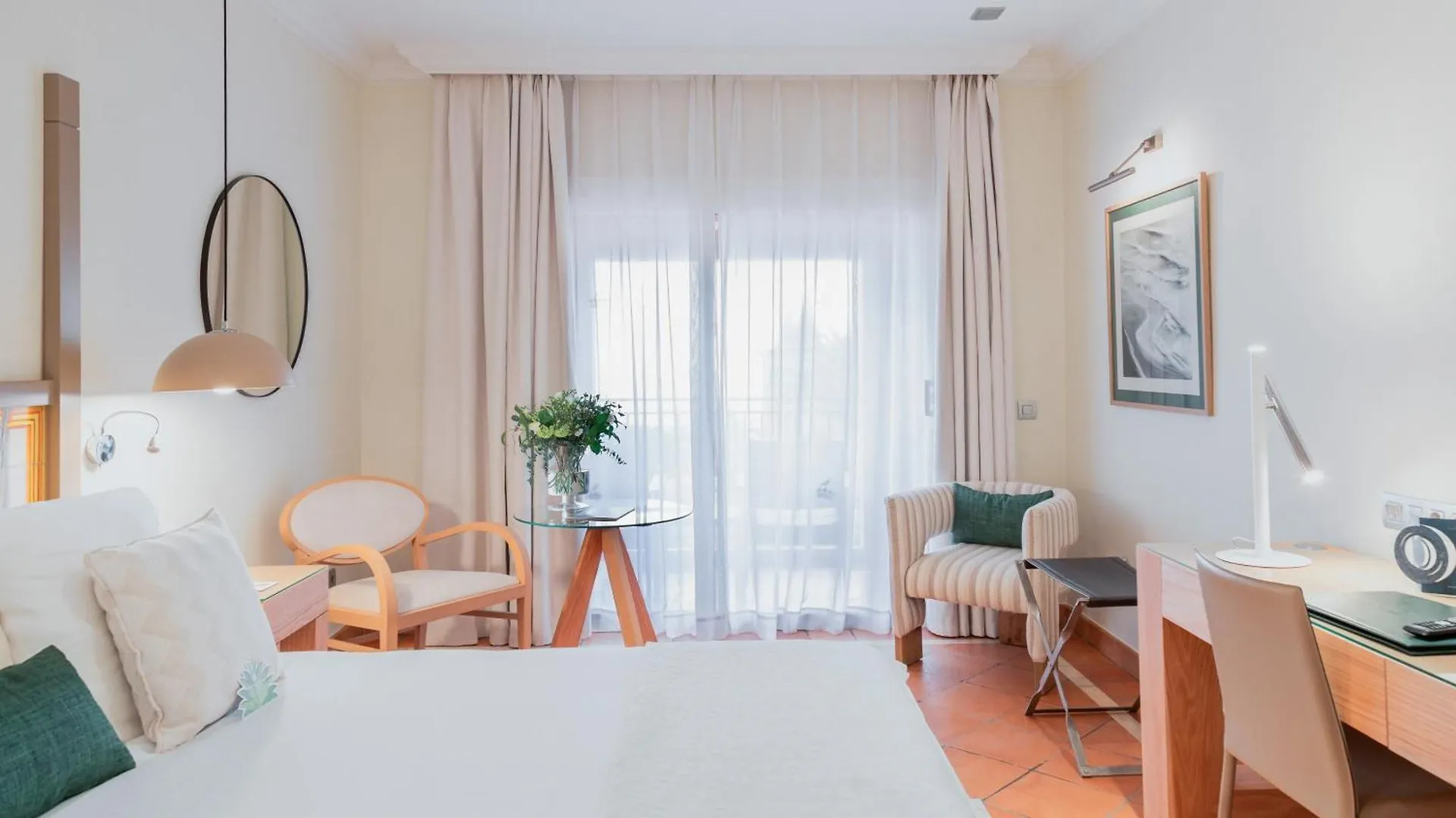 Hotel Bahía del Duque Costa Adeje  Costa Adeje (Tenerife)
